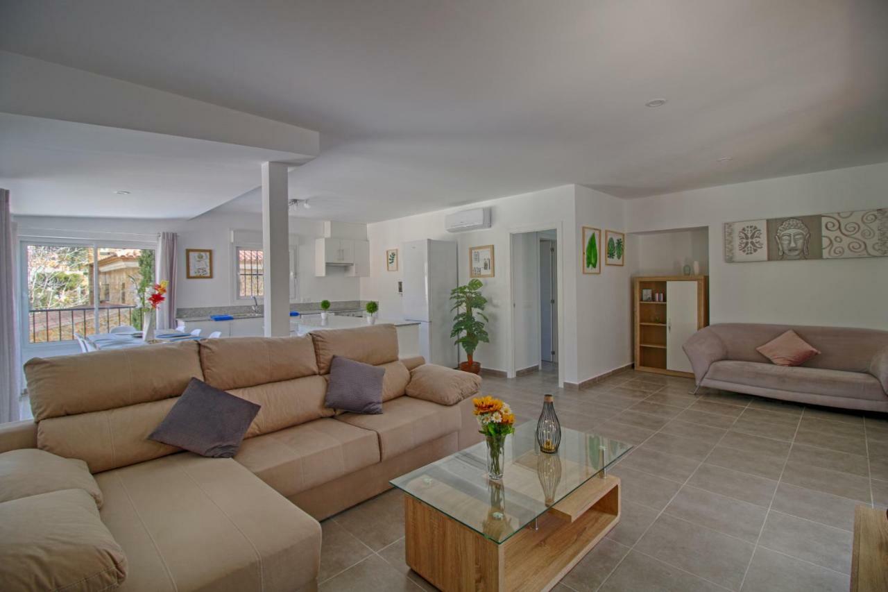 Holiday Villa Tatiana Calpe Esterno foto